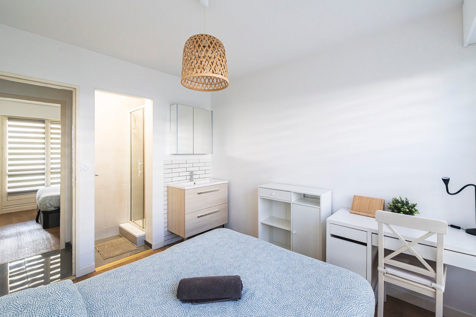 20250304-aux-clef-des-sacres-nomade-photo-reims-12 IDEAL COLOCATION – LOCATION APPARTEMENT MEUBLE TYPE 5 – 4 CHAMBRES