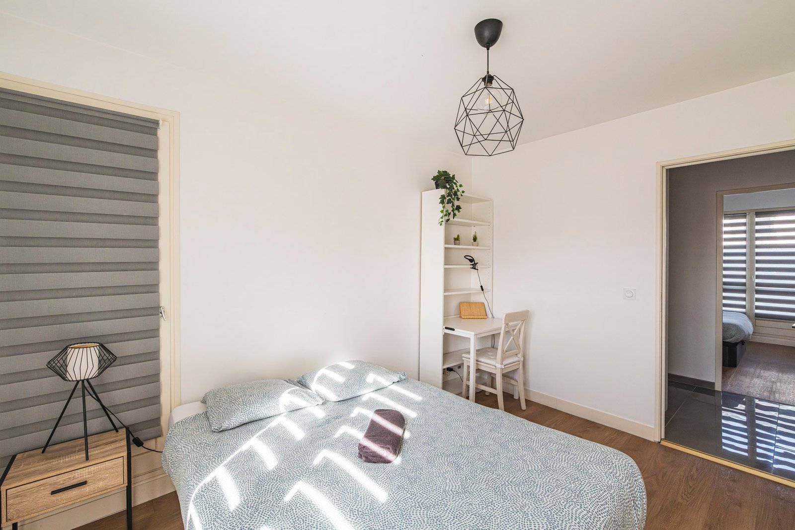 20250304-aux-clef-des-sacres-nomade-photo-reims-17 IDEAL COLOCATION – LOCATION APPARTEMENT MEUBLE TYPE 5 – 4 CHAMBRES